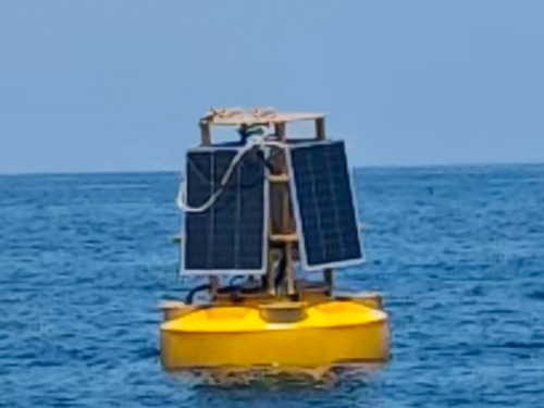 温盐深监测浮标